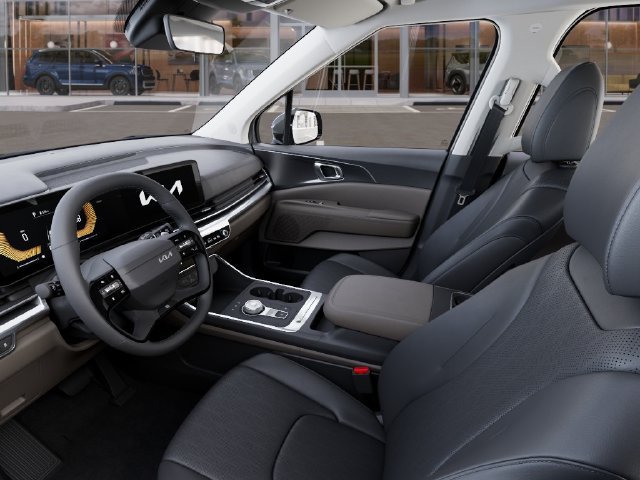 New 2027 Kia Carnival LXS FWD image 17