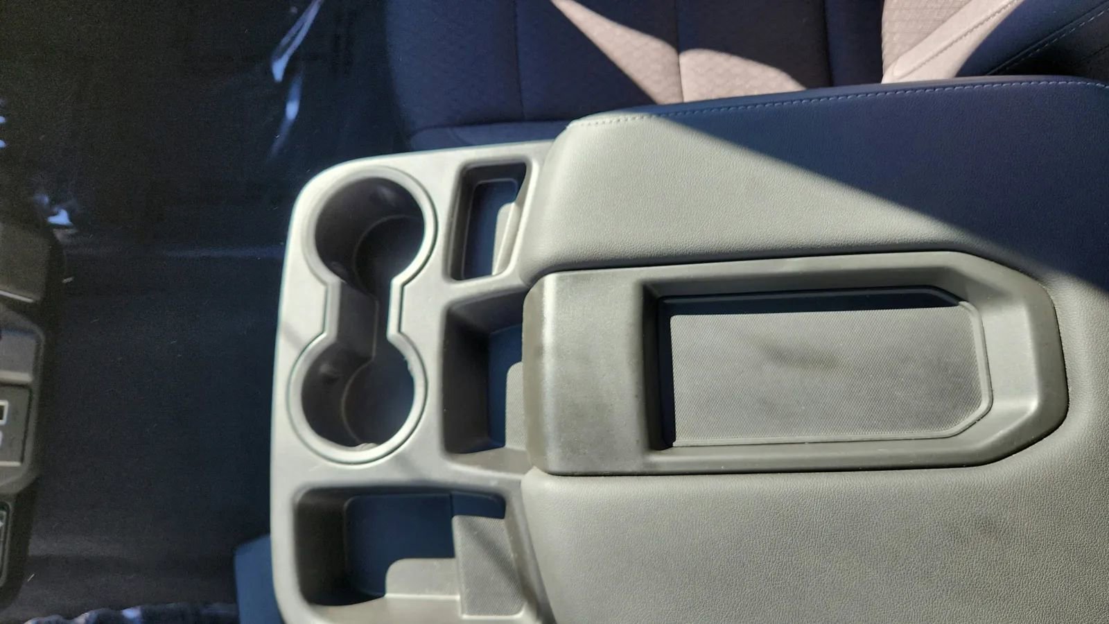 Used 2024 Chevrolet Silverado 2500 Custom w/ Custom Convenience Package image 25