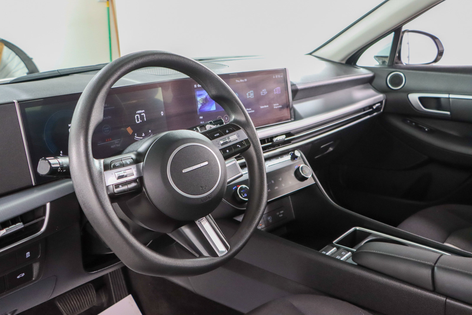 Used 2025 Hyundai Sonata SEL FWD image 22