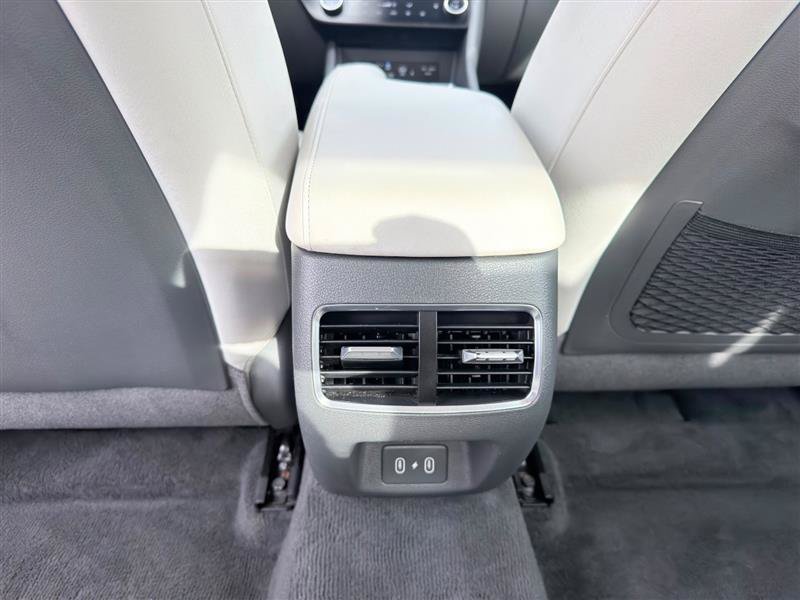 Used 2025 Hyundai Sonata SEL FWD image 20