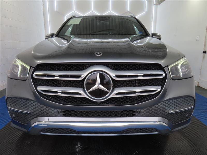 Used 2021 Mercedes-Benz GLE 450 4MATIC image 2