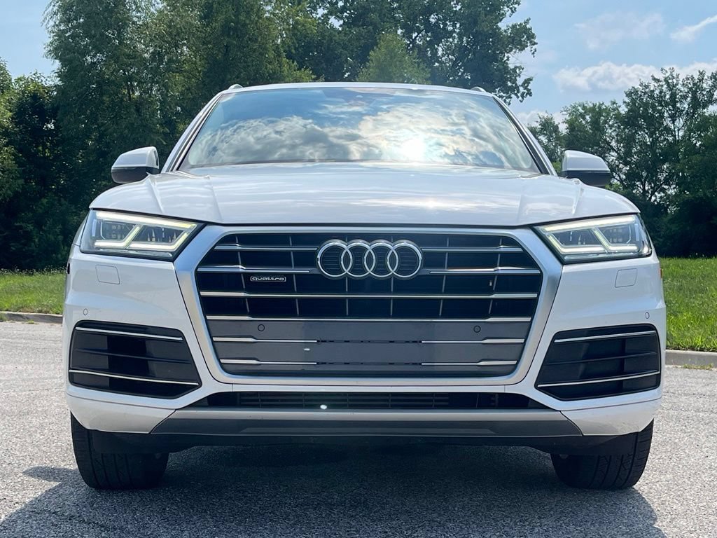 Used 2018 Audi Q5 2.0T Premium Plus w/ Premium Plus Package AWD/4WD image 2
