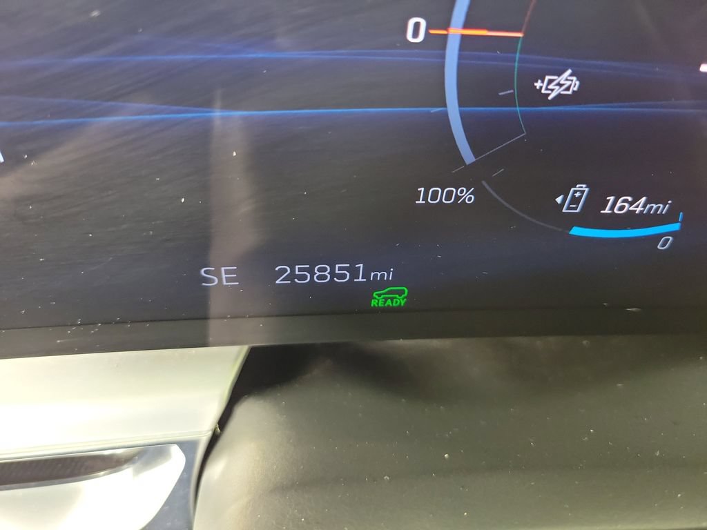 Used 2024 Cadillac Lyriq Luxury RWD image 25