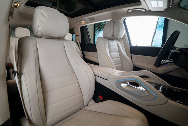 New 2026 Mercedes-Benz GLS 450 4MATIC image 11