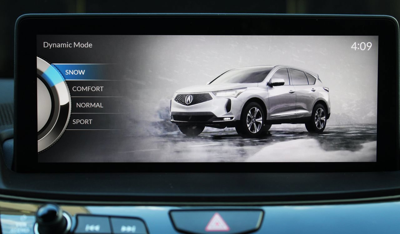 Used 2024 Acura RDX w/ Technology Package AWD/4WD image 37