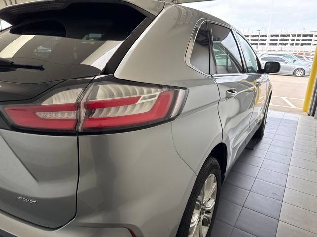 Used 2021 Ford Edge Titanium w/ Cargo Accessory Package AWD/4WD image 10