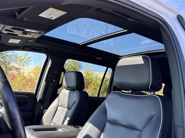 Certified 2022 GMC Yukon XL SLT w/ SLT Premium Package image 19