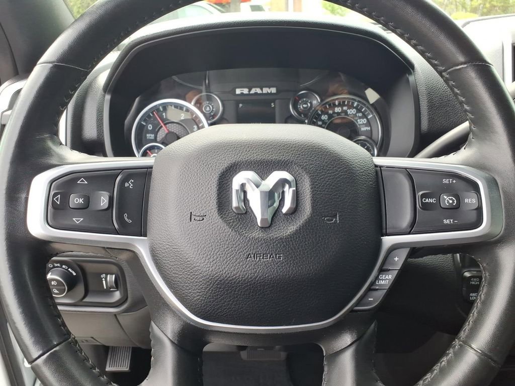 Used 2024 RAM 3500 Big Horn AWD/4WD image 5
