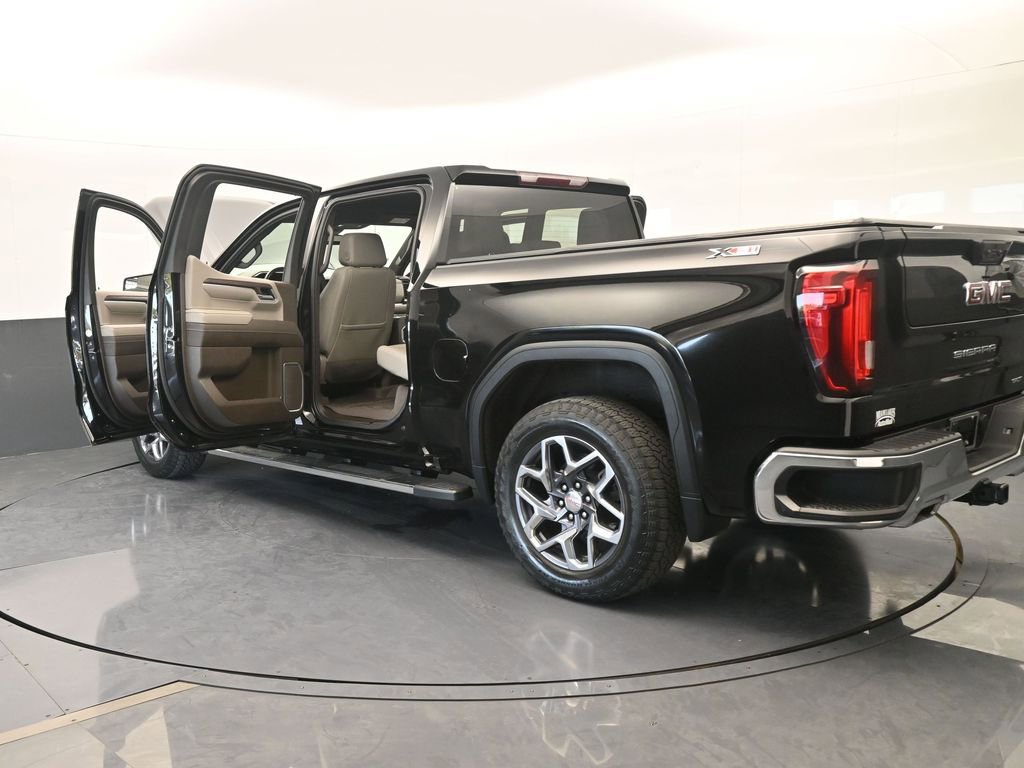 Used 2022 GMC Sierra 1500 SLT image 39