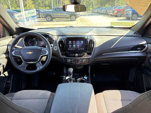 Used 2023 Chevrolet Traverse LT FWD image 7