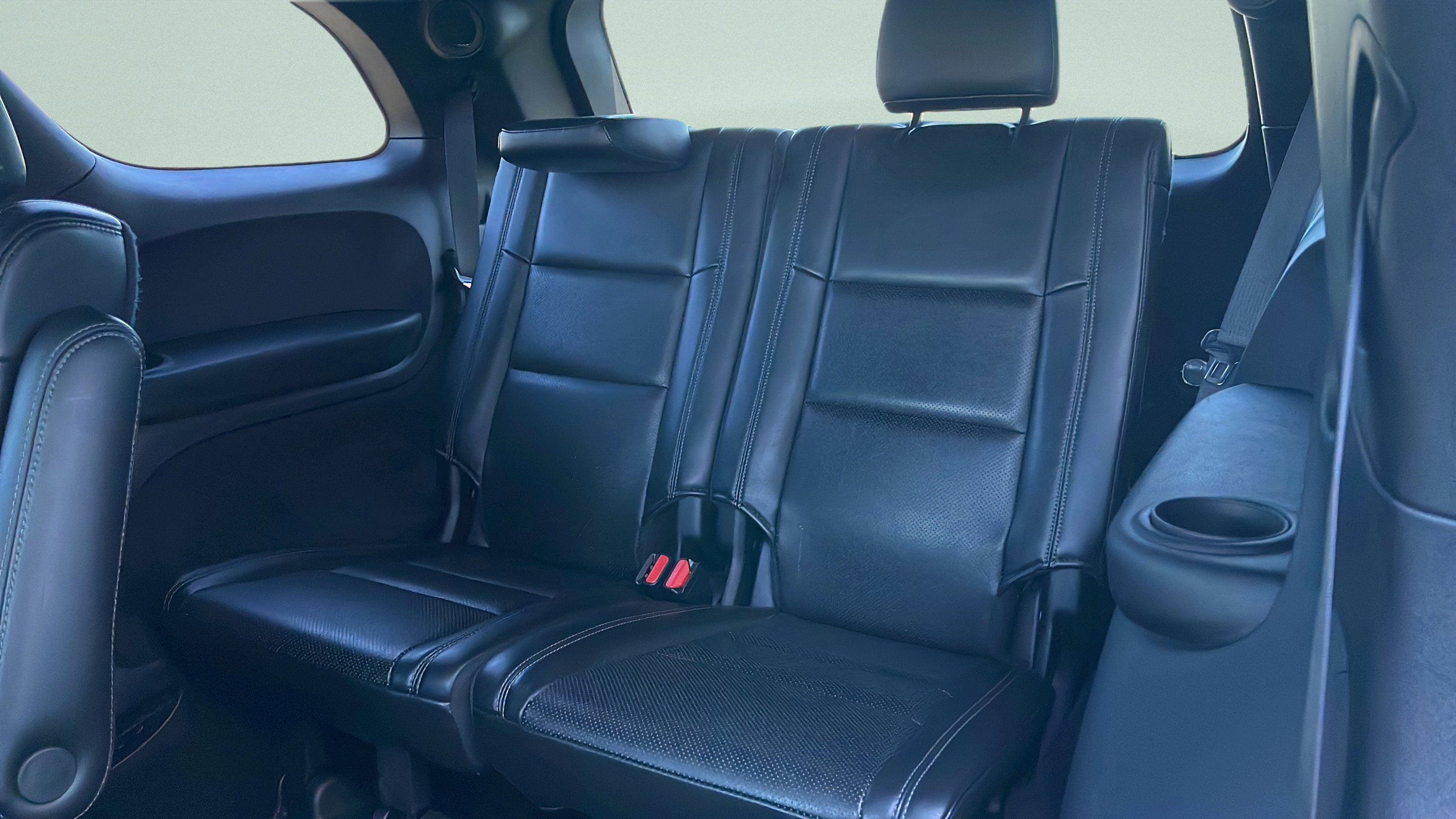 Used 2019 Dodge Durango R/T w/ Technology Group AWD/4WD image 25