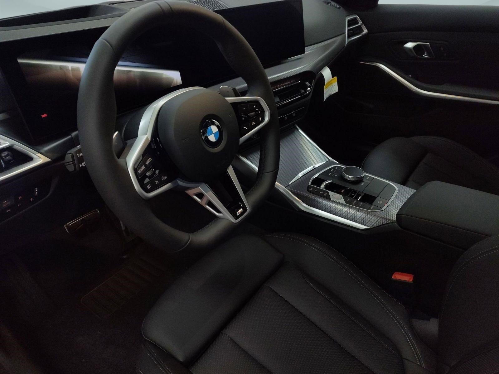 Used 2026 BMW 330i xDrive Sedan w/ M Sport Package AWD/4WD image 4