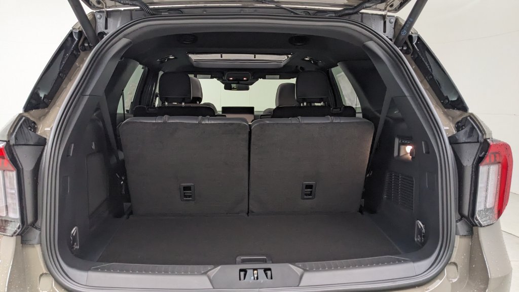 New 2027 Ford Explorer ST w/ Sun And Sound Package AWD/4WD image 9