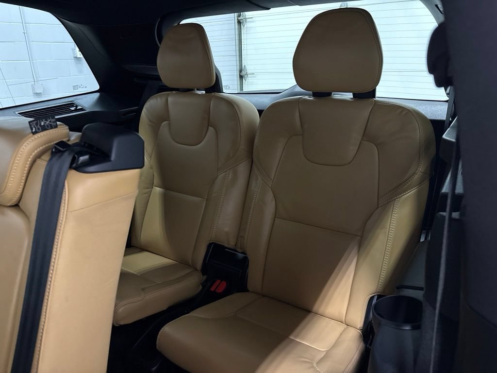 Used 2024 Volvo XC90 B6 Ultimate w/ Protection Package Premier AWD/4WD image 30