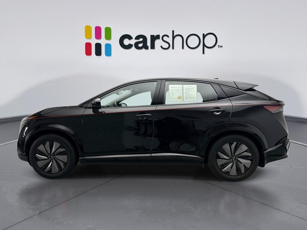 Used 2024 Nissan Ariya AWD image 2