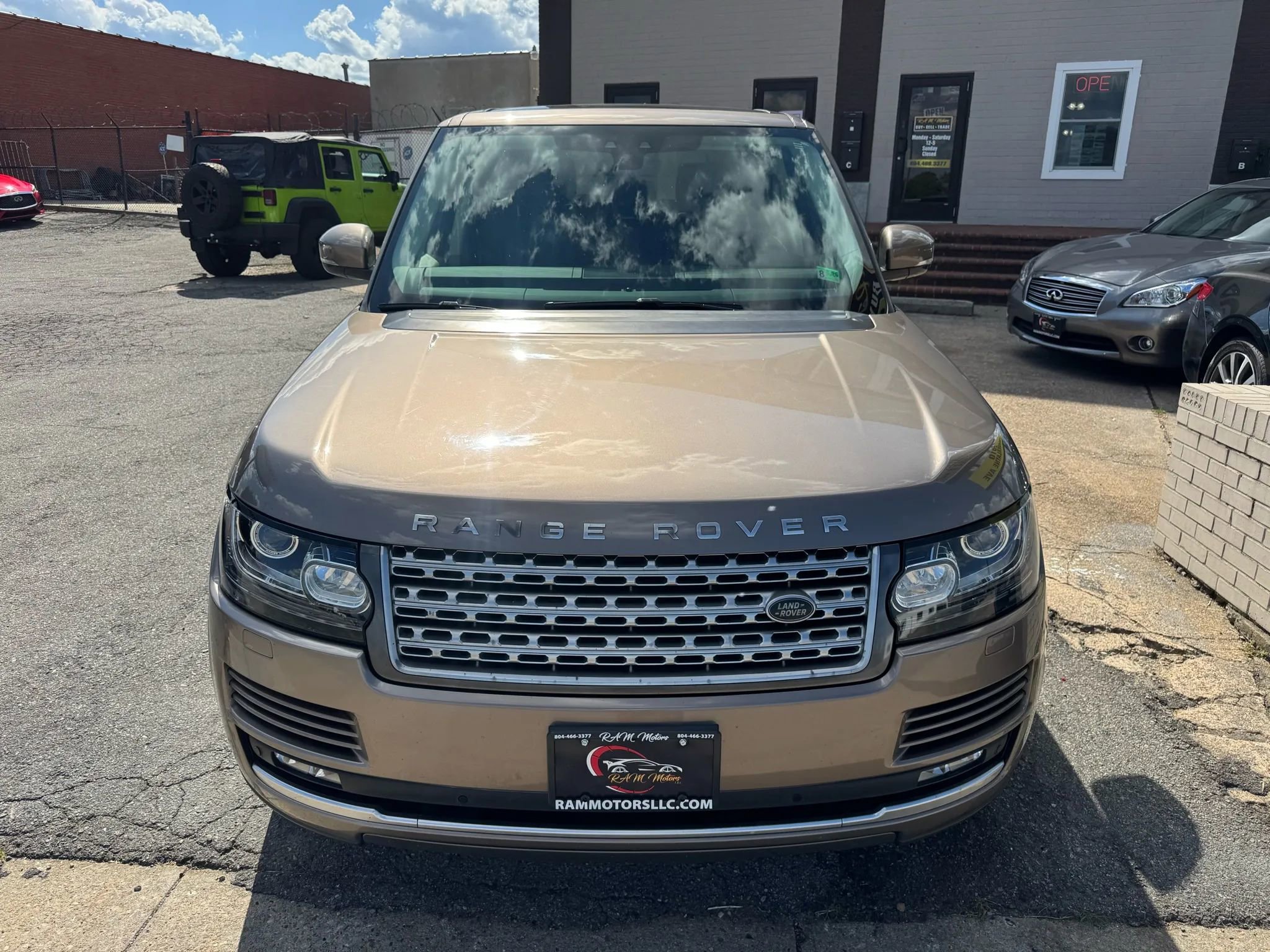 Used 2017 Land Rover Range Rover Supercharged image 10