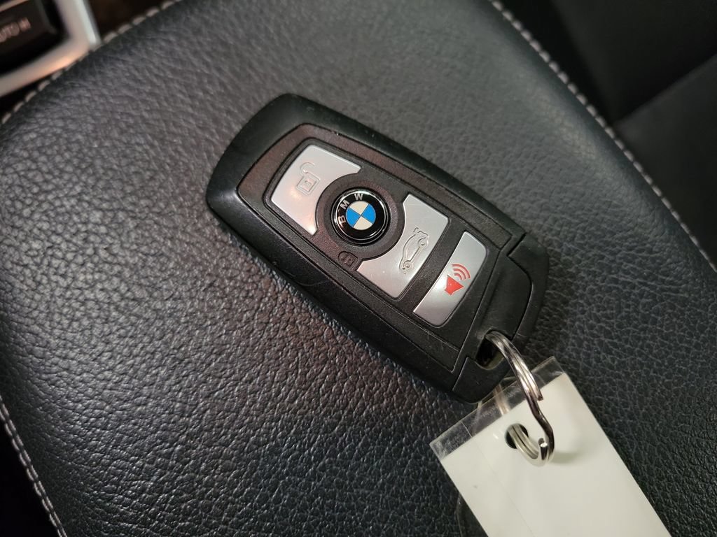 Used 2016 BMW X3 xDrive28i AWD/4WD image 18