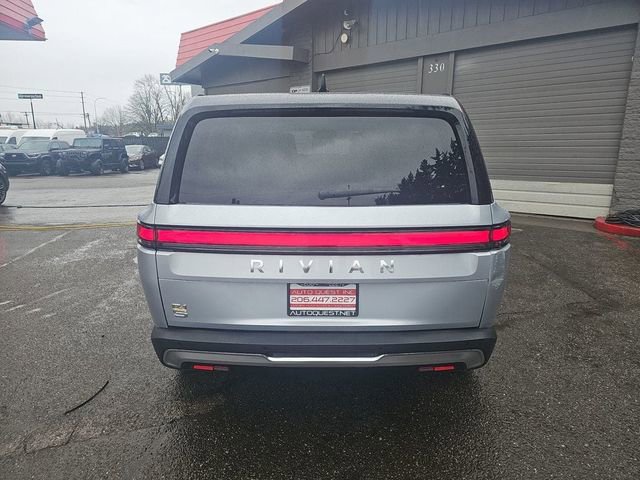 Used 2024 Rivian R1S Adventure image 24