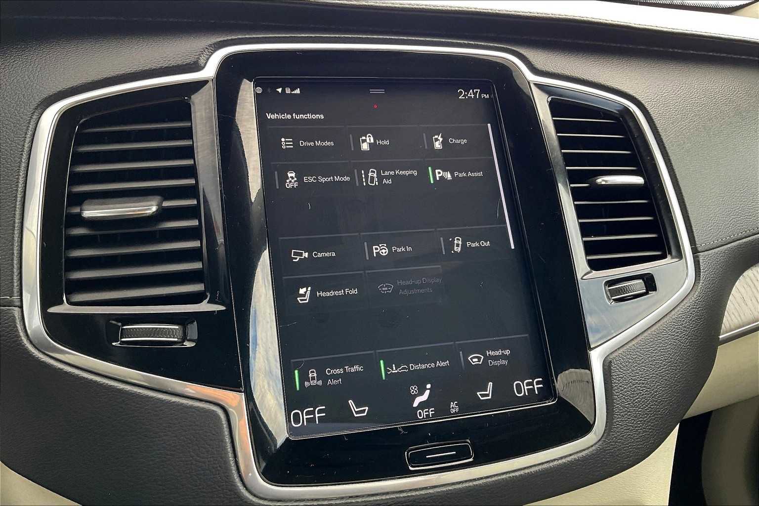 Used 2022 Volvo XC90 T8 Inscription image 39