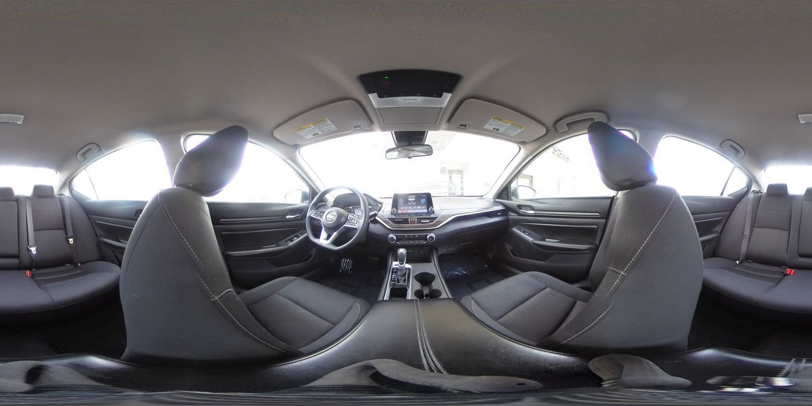 Used 2025 Nissan Altima 2.5 SV image 38