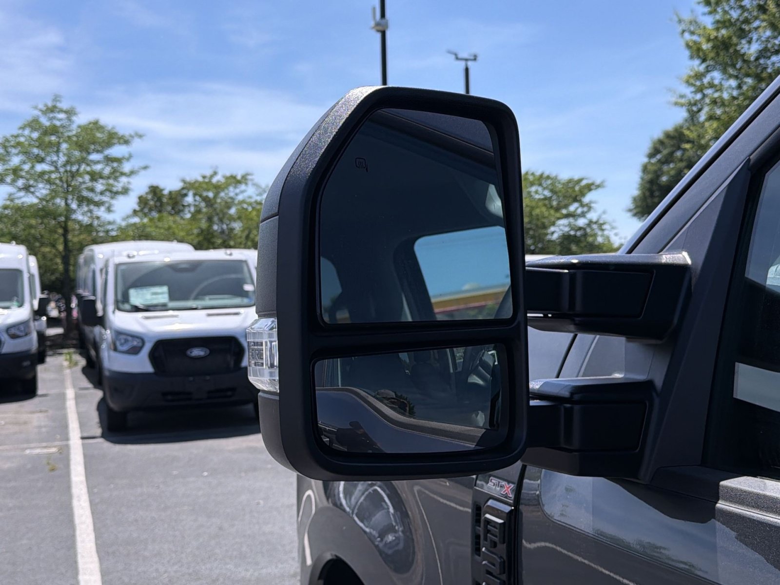 New 2026 Ford F250 XL w/ STX Appearance Package AWD/4WD image 15