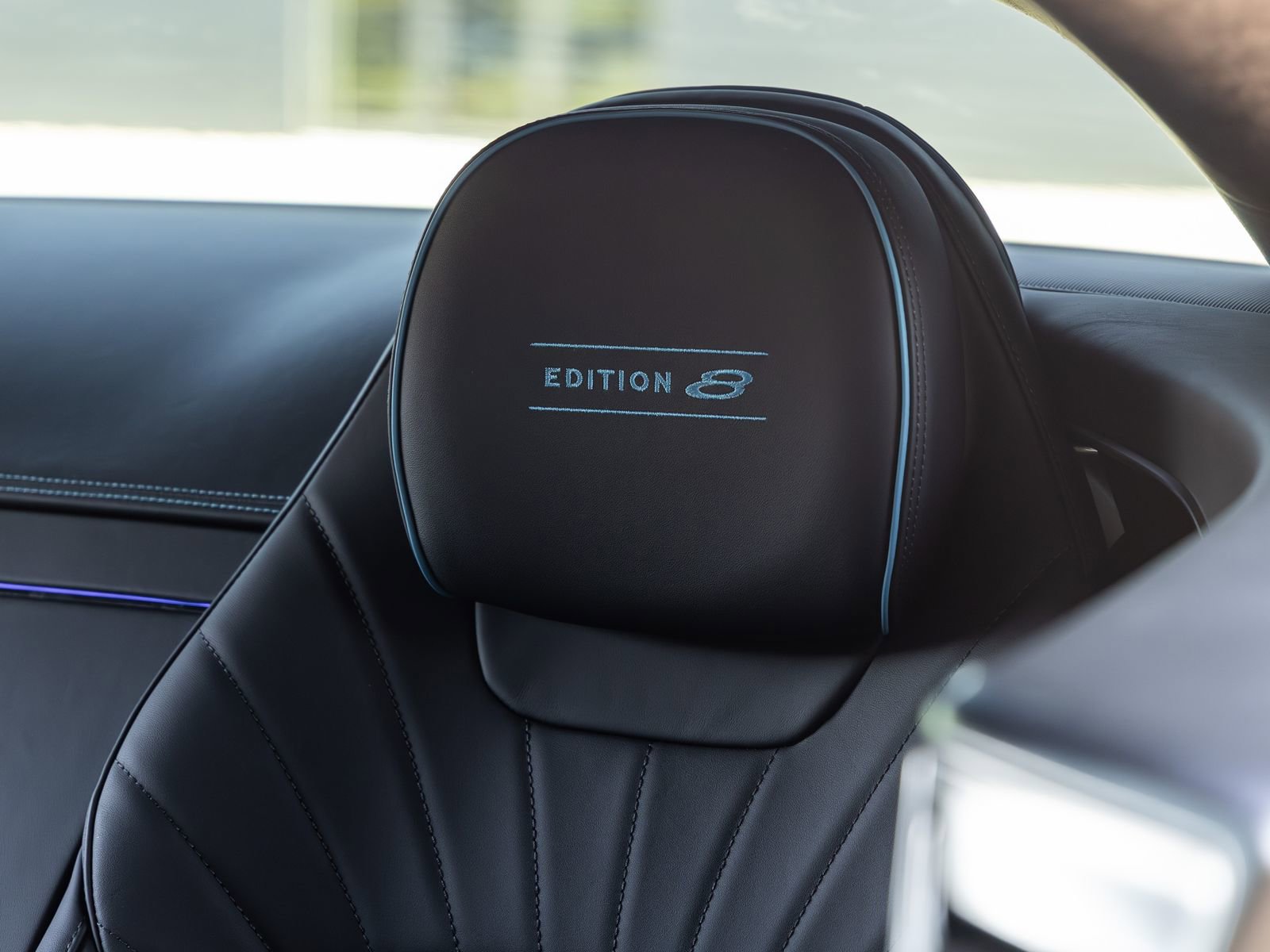 Used 2024 Bentley Continental GT image 40