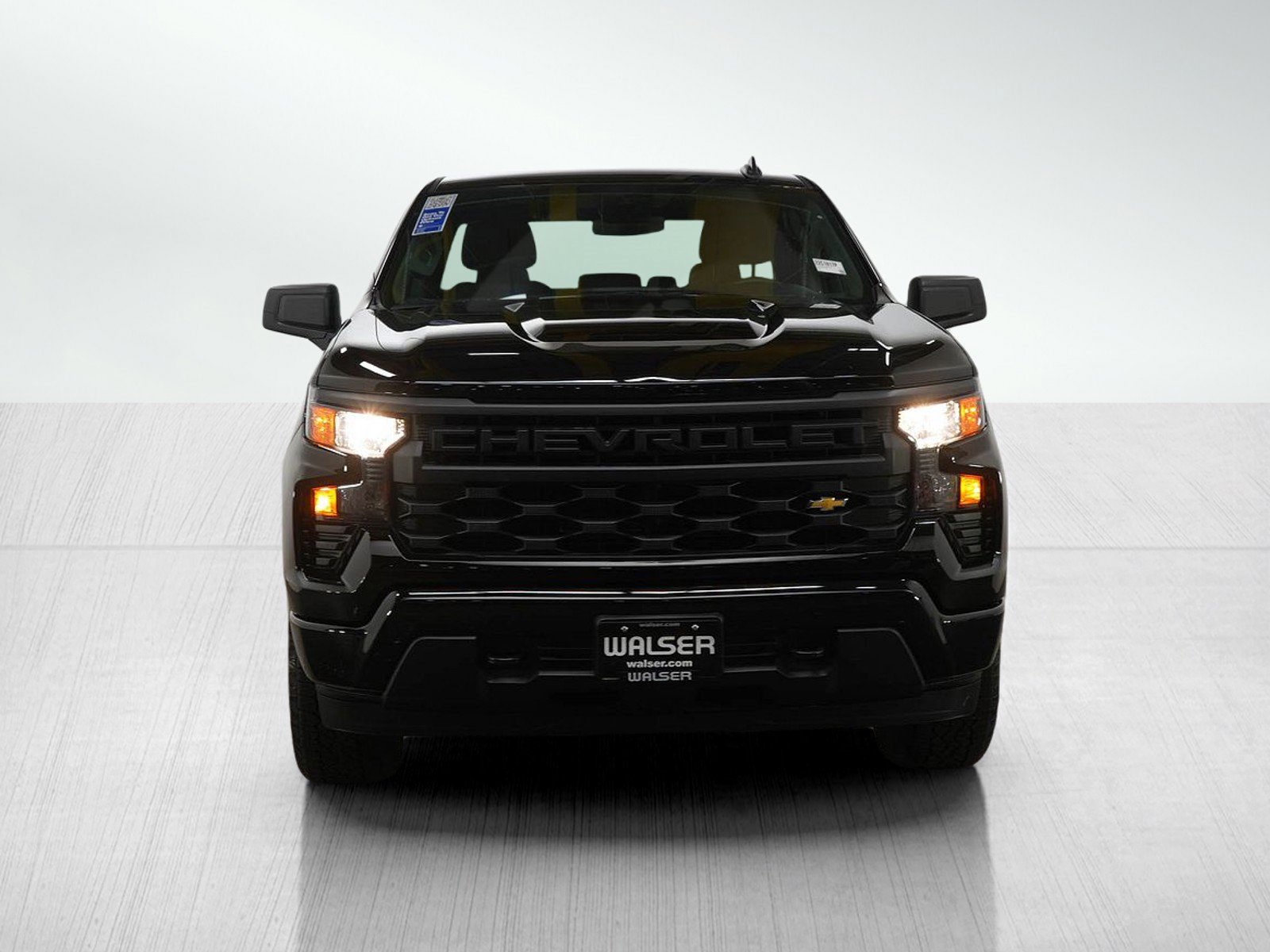 Used 2024 Chevrolet Silverado 1500 Custom w/ Turbomax Blackout Package image 9