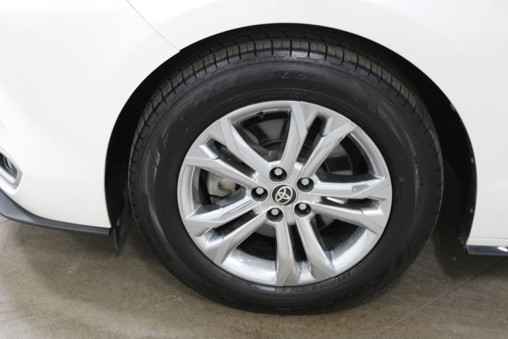Used 2021 Toyota Sienna Platinum AWD/4WD image 62