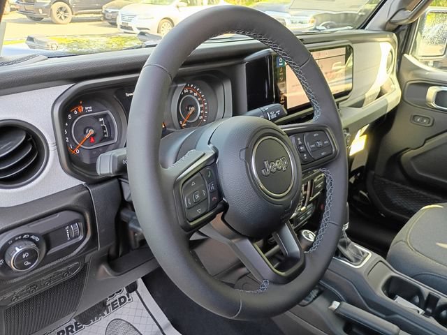 New 2026 Jeep Gladiator Sport AWD/4WD image 11