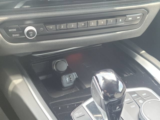 Used 2024 BMW Z4 M40i w/ Premium Package RWD image 23