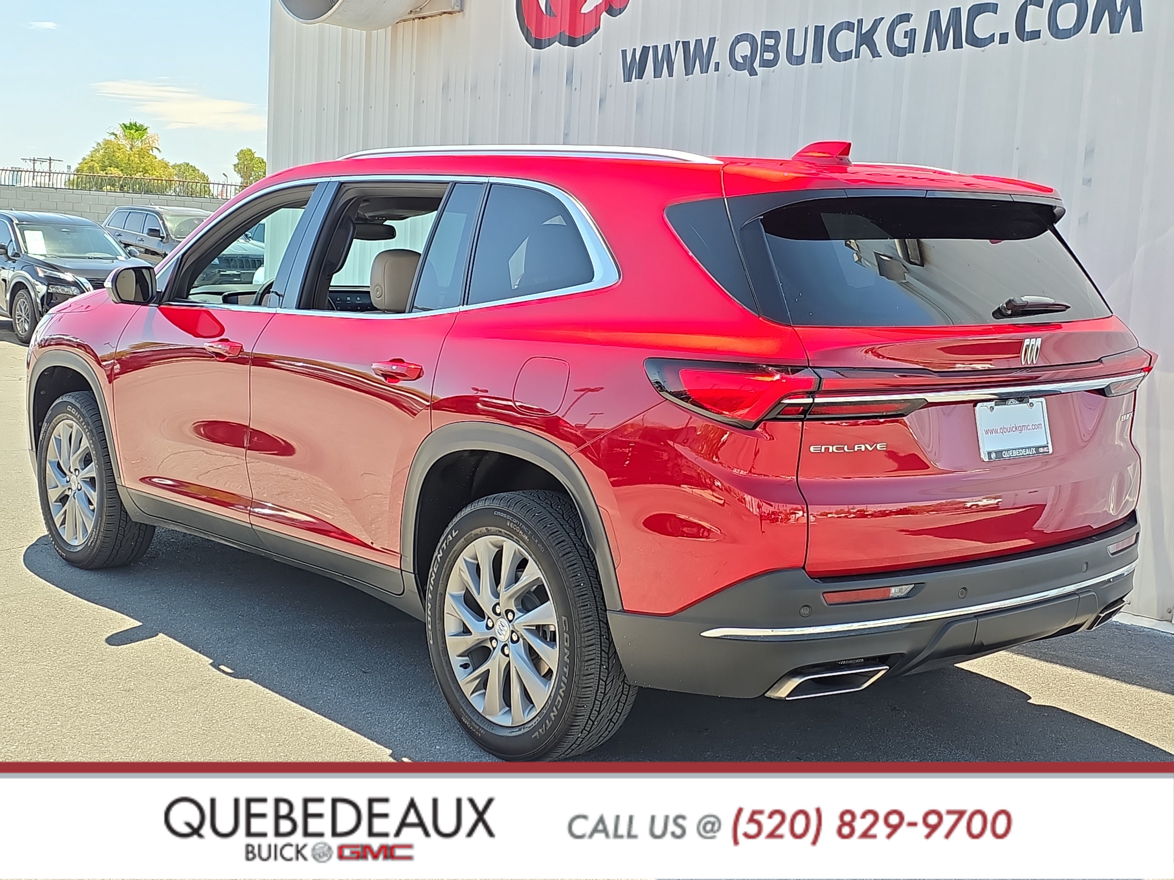 Used 2025 Buick Enclave Preferred FWD image 5
