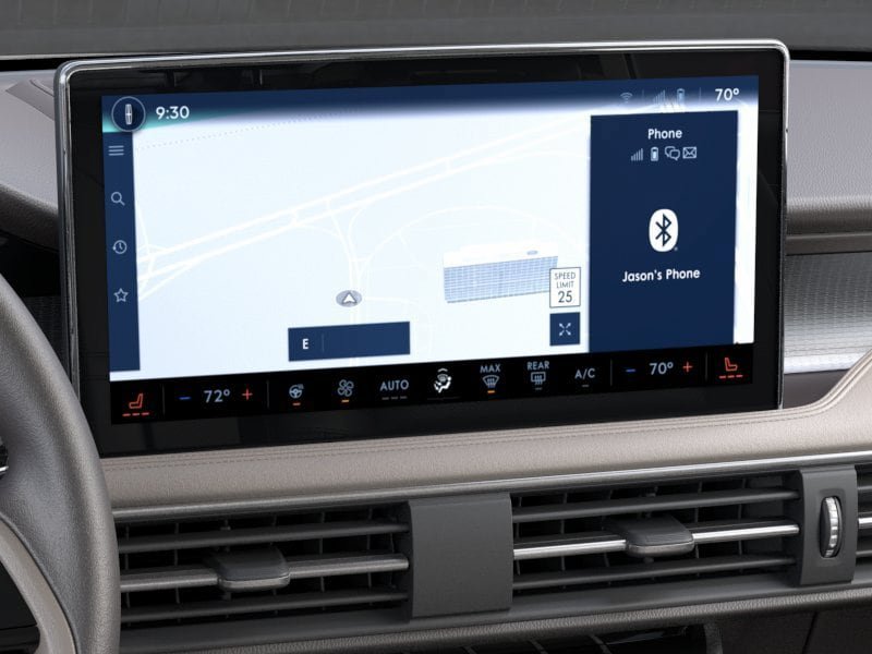 New 2024 Lincoln Corsair AWD w/ Equipment Group 101A image 14