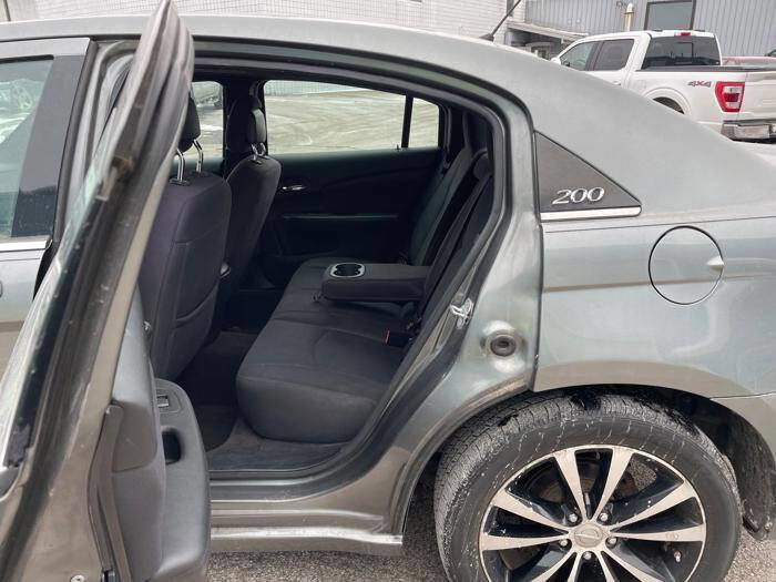 Used 2012 Chrysler 200 Touring image 23
