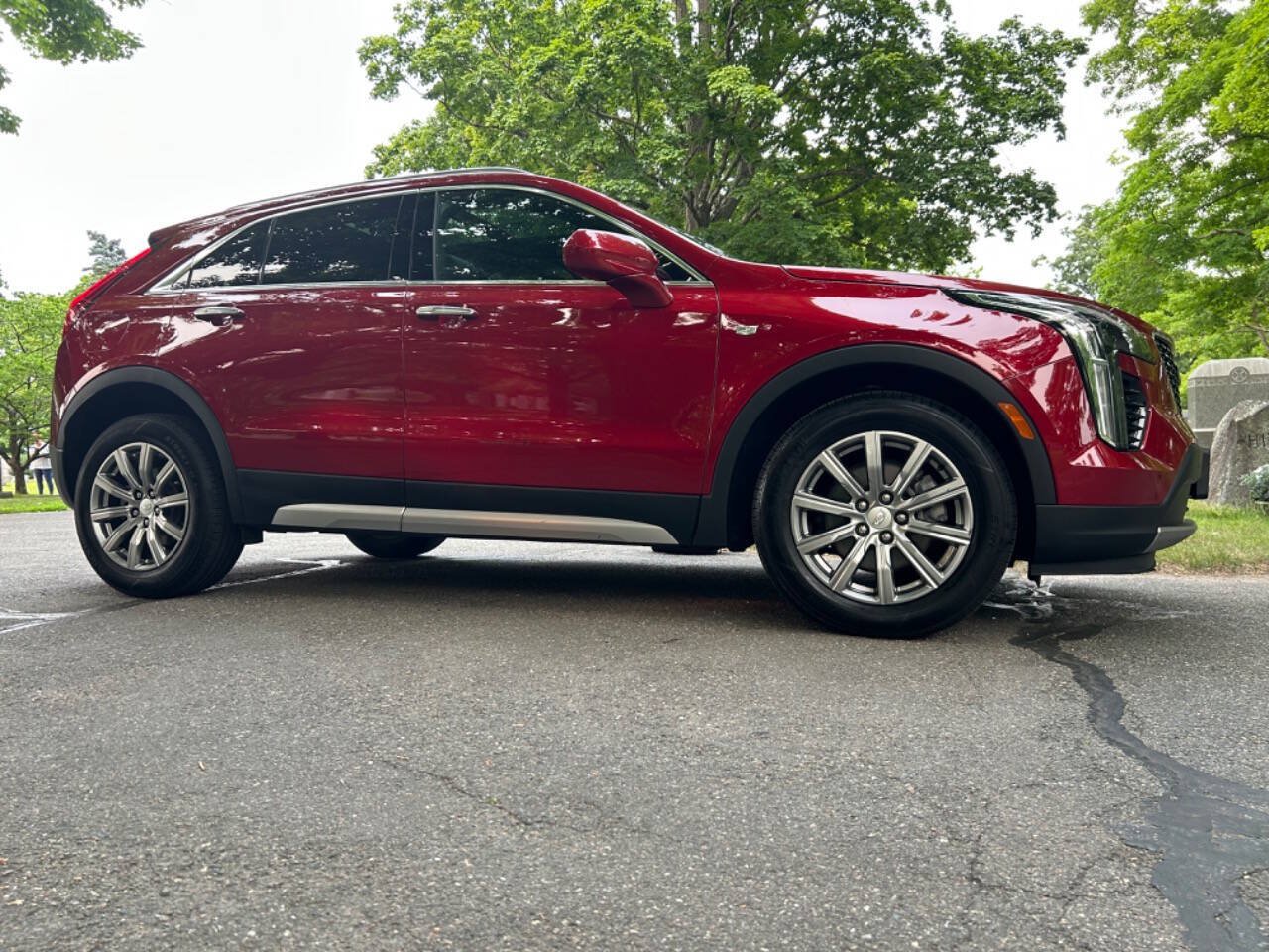 Used 2019 Cadillac XT4 Premium Luxury AWD/4WD image 3