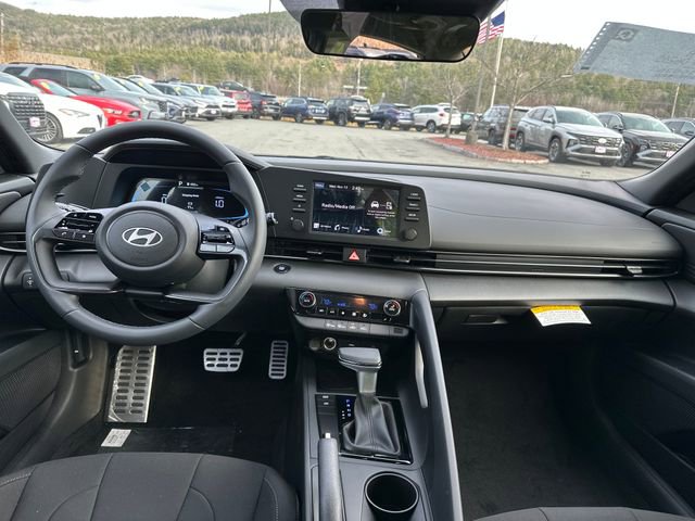 New 2026 Hyundai Elantra Sport image 12