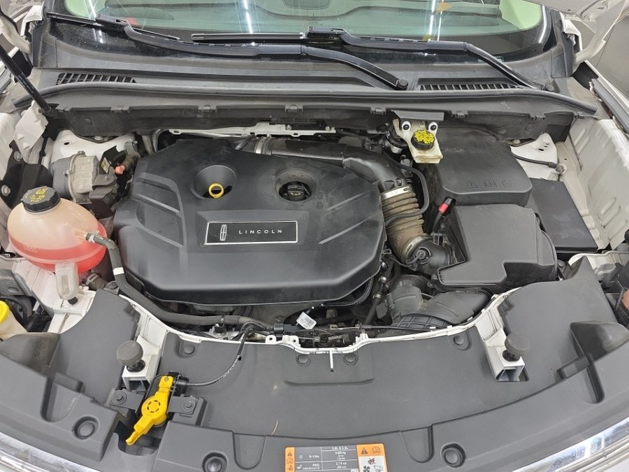Used 2017 Lincoln MKC Select w/ Select Plus Package AWD/4WD image 38