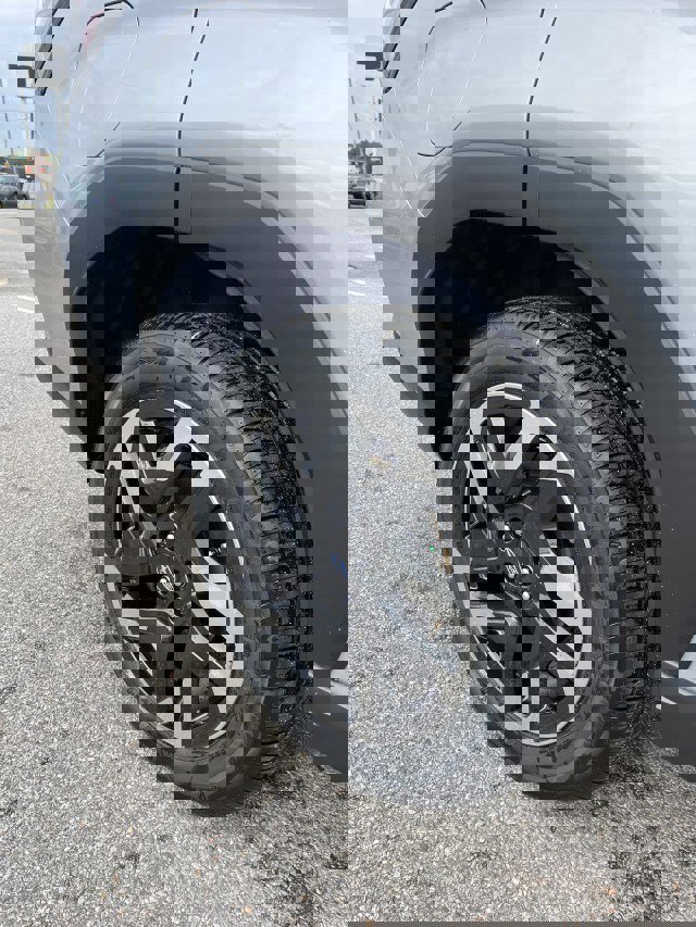 New 2025 Subaru Forester Limited image 38