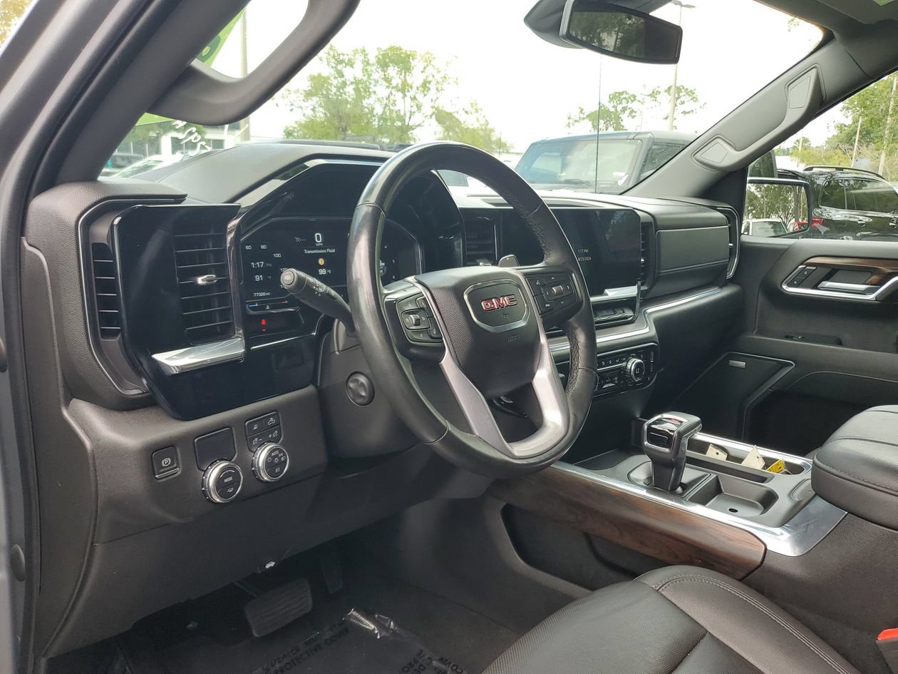 Used 2023 GMC Sierra 1500 SLT w/ SLT Premium Package RWD image 19