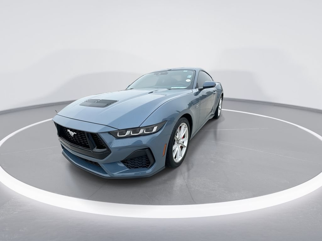 Used 2024 Ford Mustang GT Premium RWD image 4