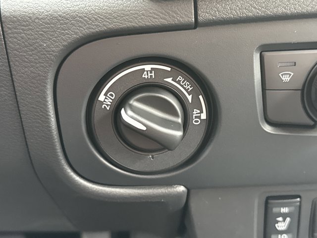New 2026 Nissan Frontier SV w/ All-Weather Content Package AWD/4WD image 20