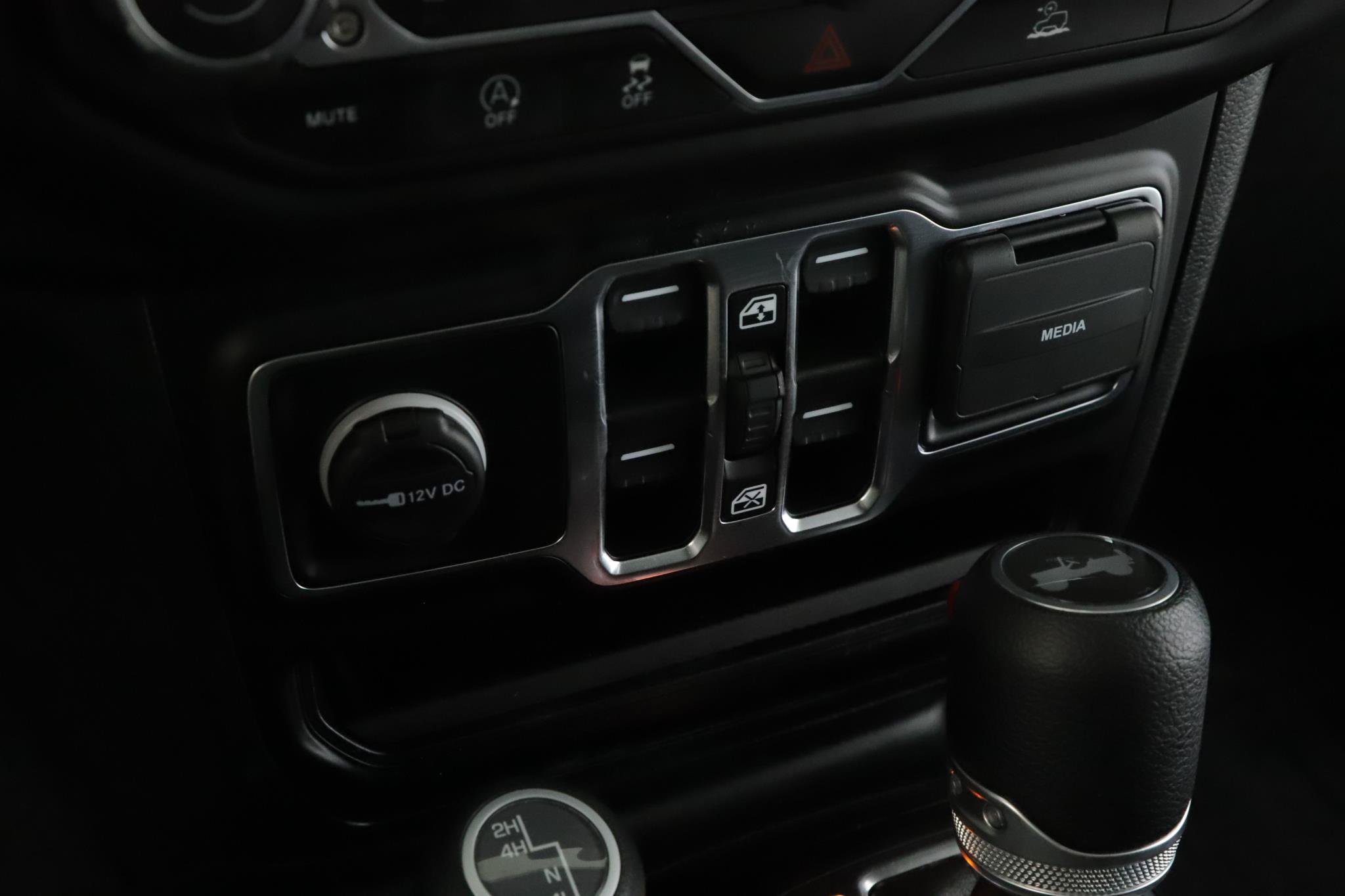 Used 2021 Jeep Wrangler Unlimited Sport AWD/4WD image 15