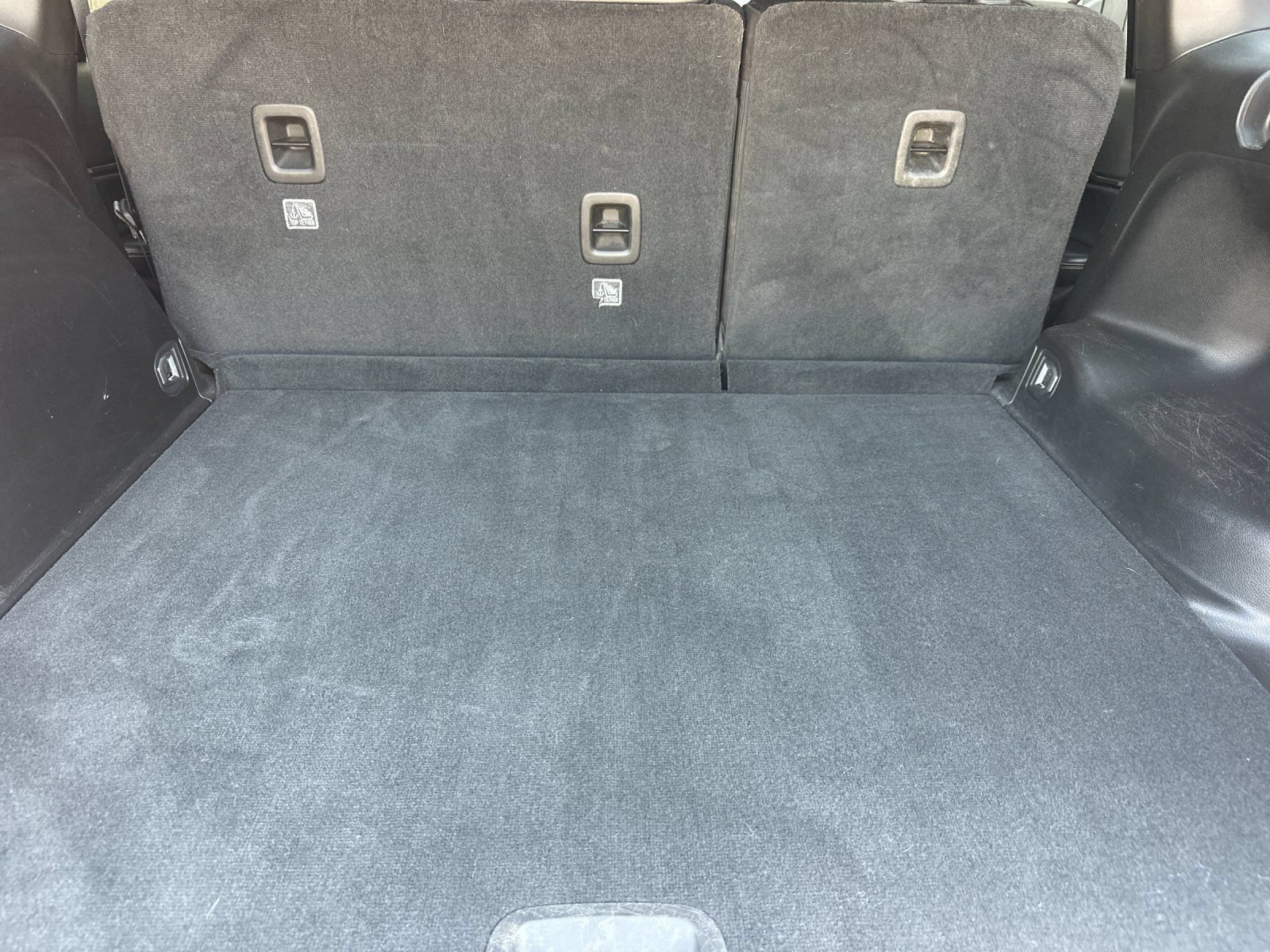 Used 2023 Jeep Grand Cherokee Altitude RWD image 17