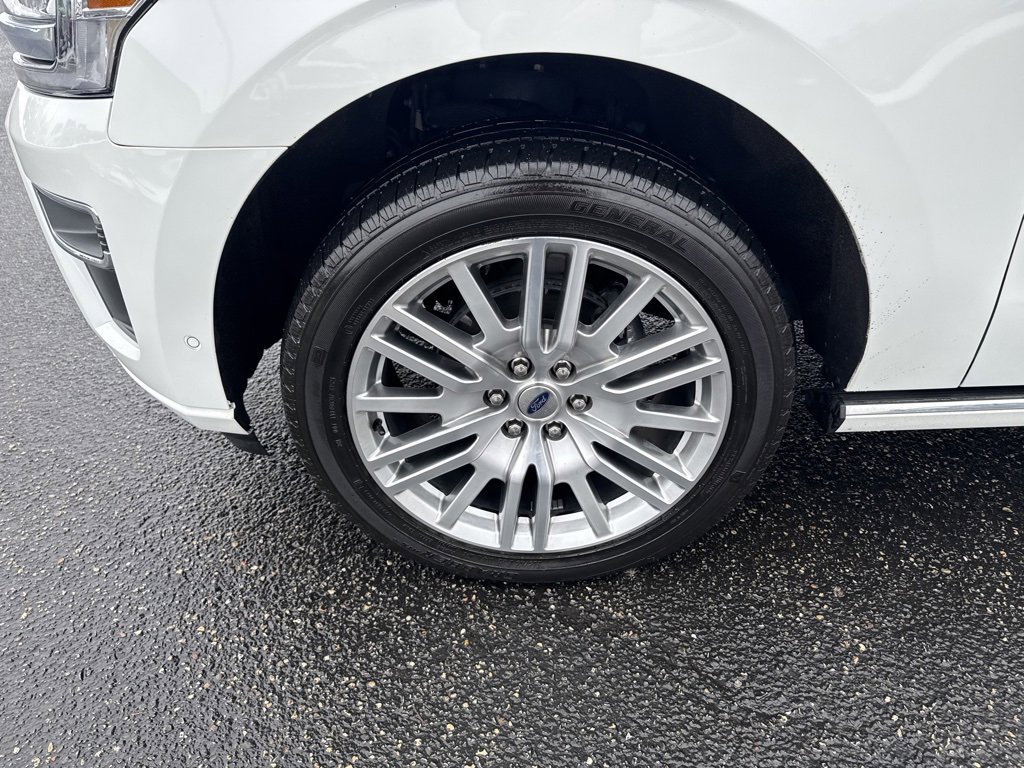 Certified 2024 Ford Expedition Max Platinum image 11