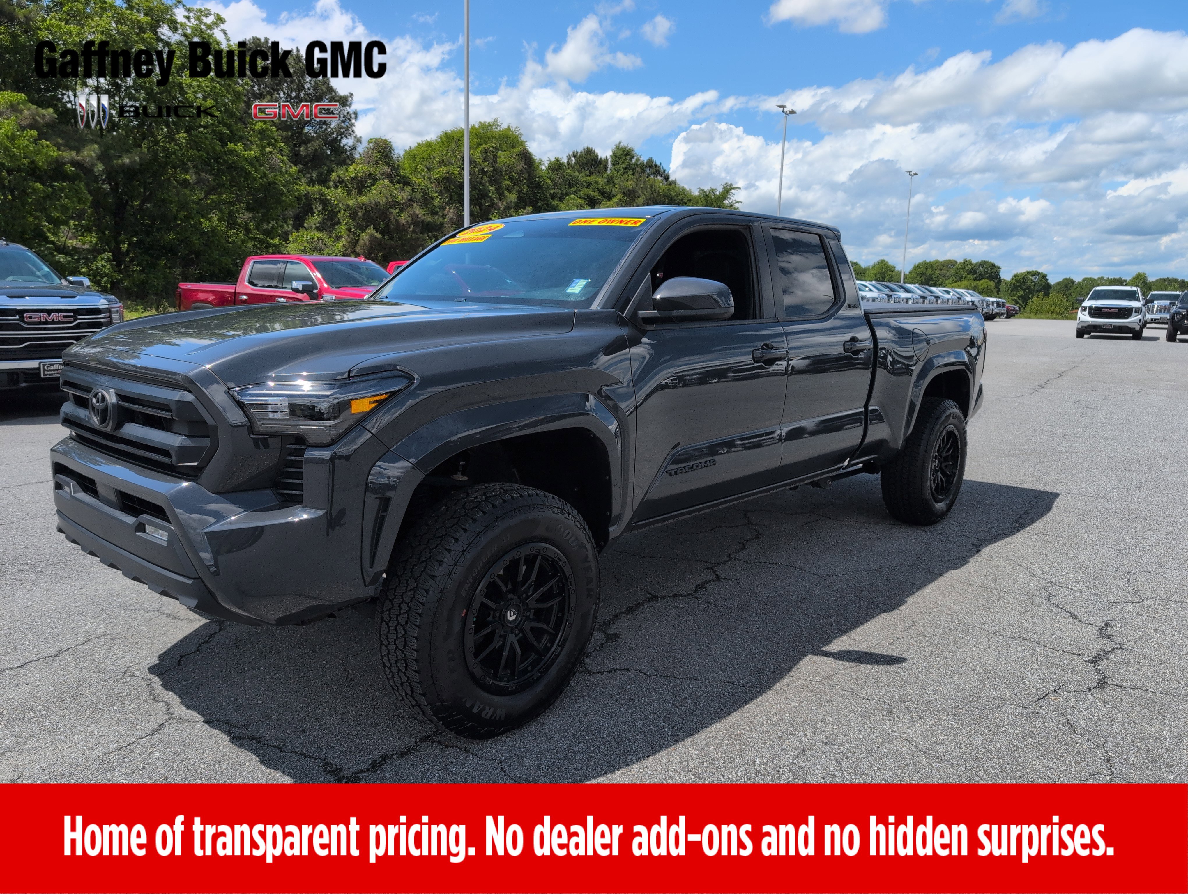 Used 2024 Toyota Tacoma SR5 AWD/4WD image 1
