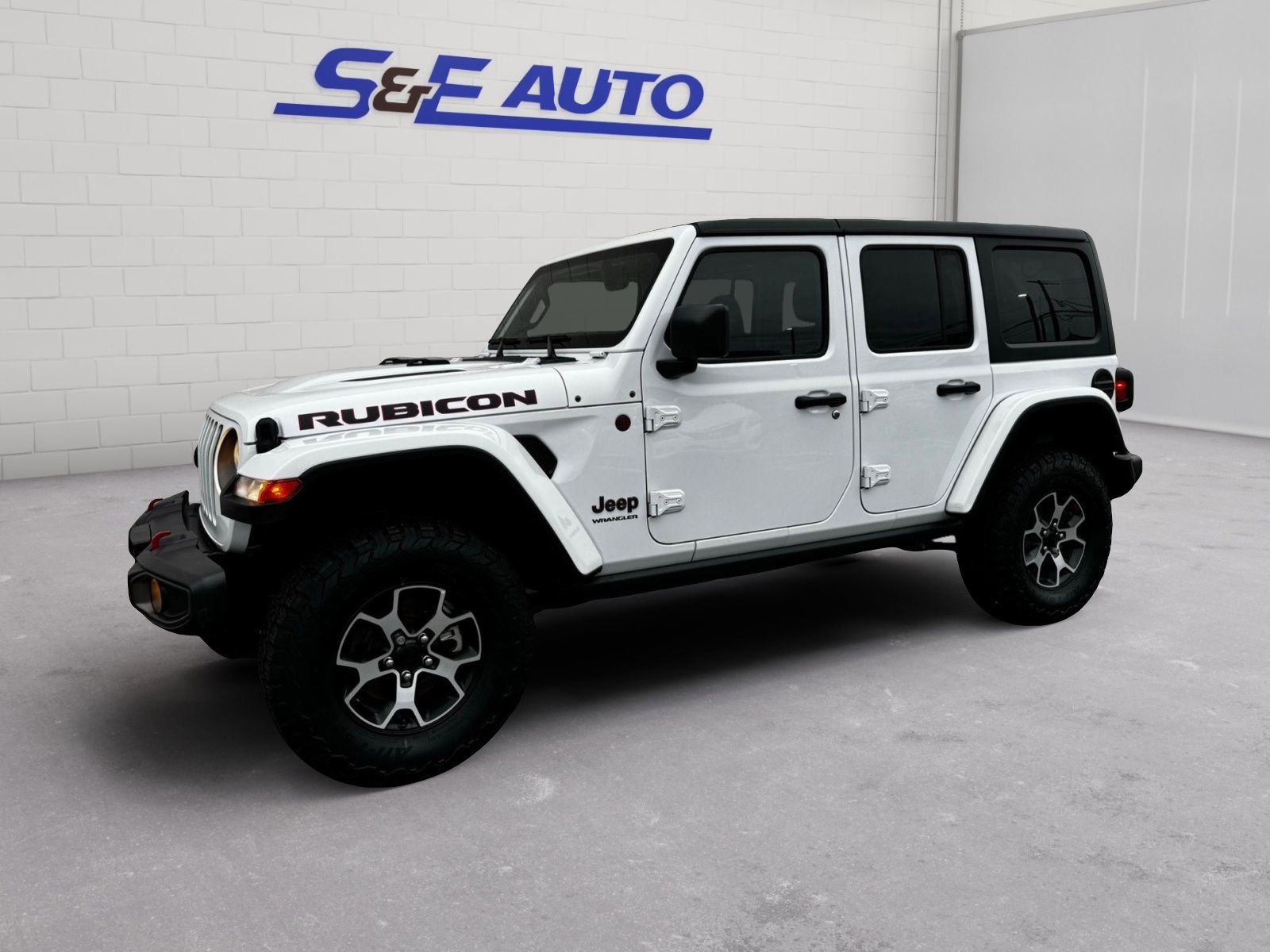 Used 2023 Jeep Wrangler Unlimited Rubicon AWD/4WD image 1