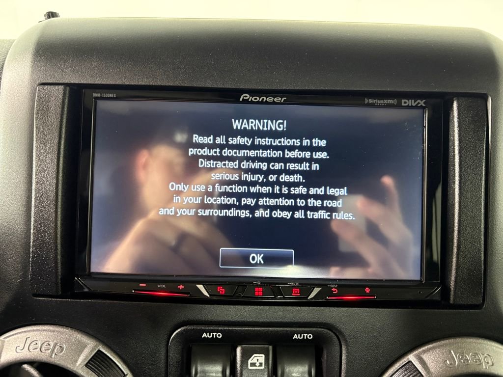 Used 2016 Jeep Wrangler Unlimited Sport image 15