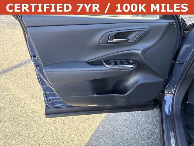 Used 2025 Toyota Crown Signia Limited image 13