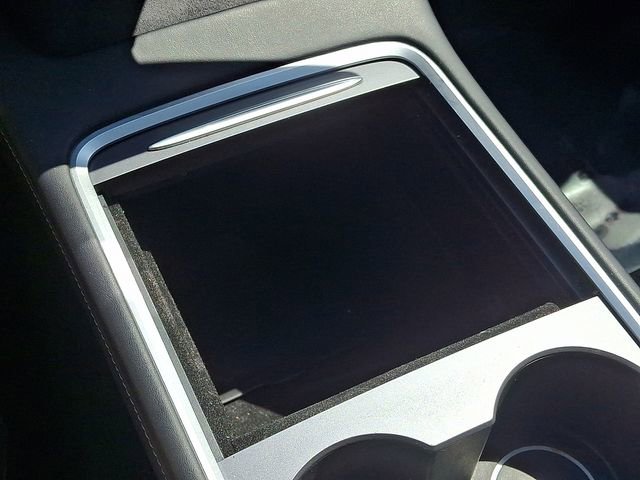 Used 2021 Tesla Model 3 Standard Range Plus image 28