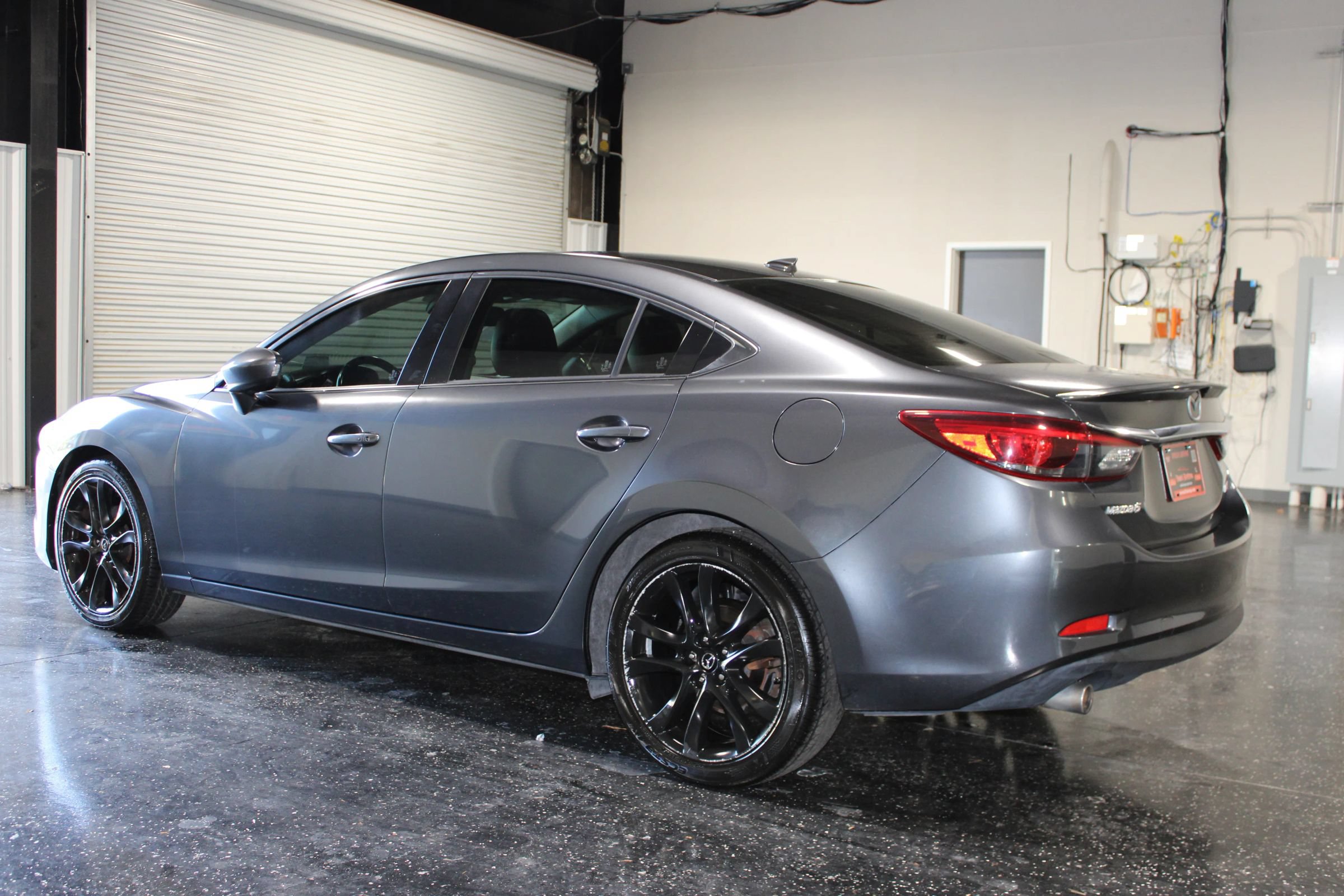 Used 2016 MAZDA MAZDA6 Grand Touring w/ GT Technology Package FWD image 6