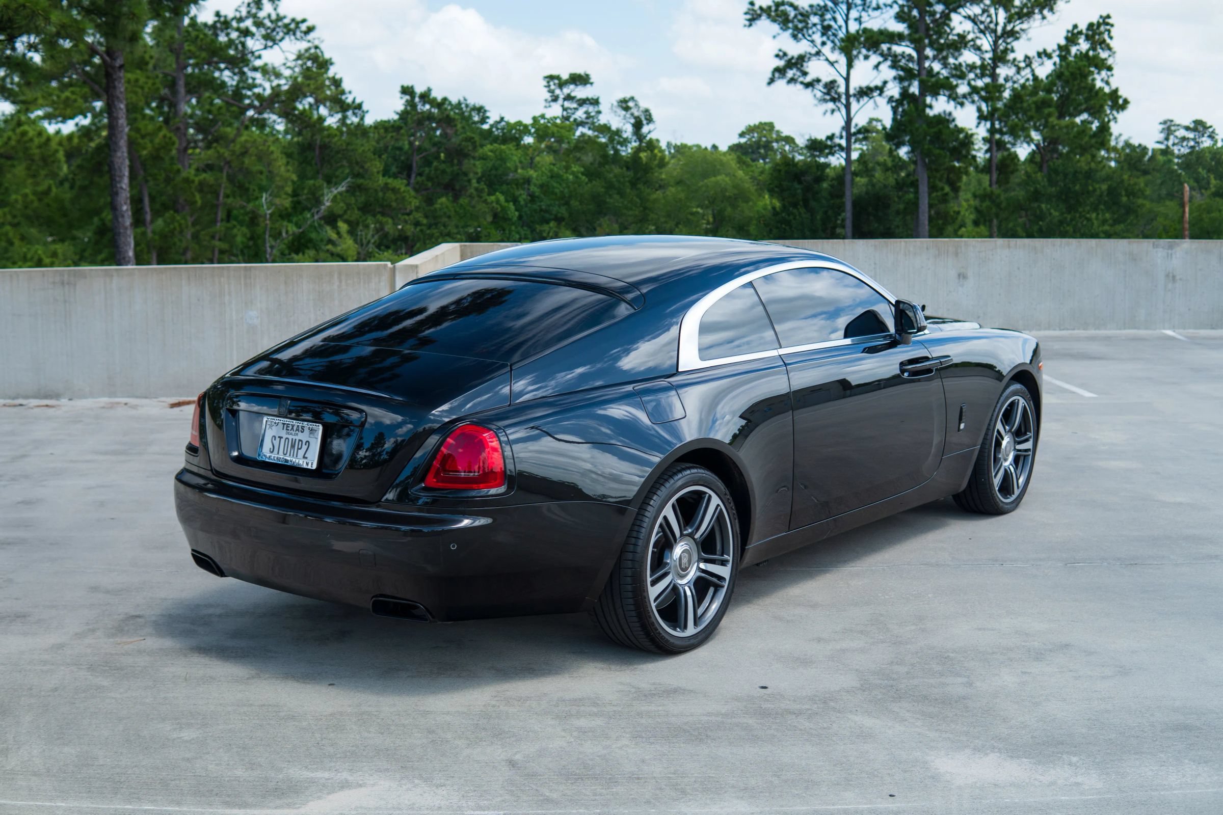 Used 2016 Rolls-Royce Wraith RWD image 11